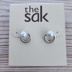 Pearl hoop earrings.